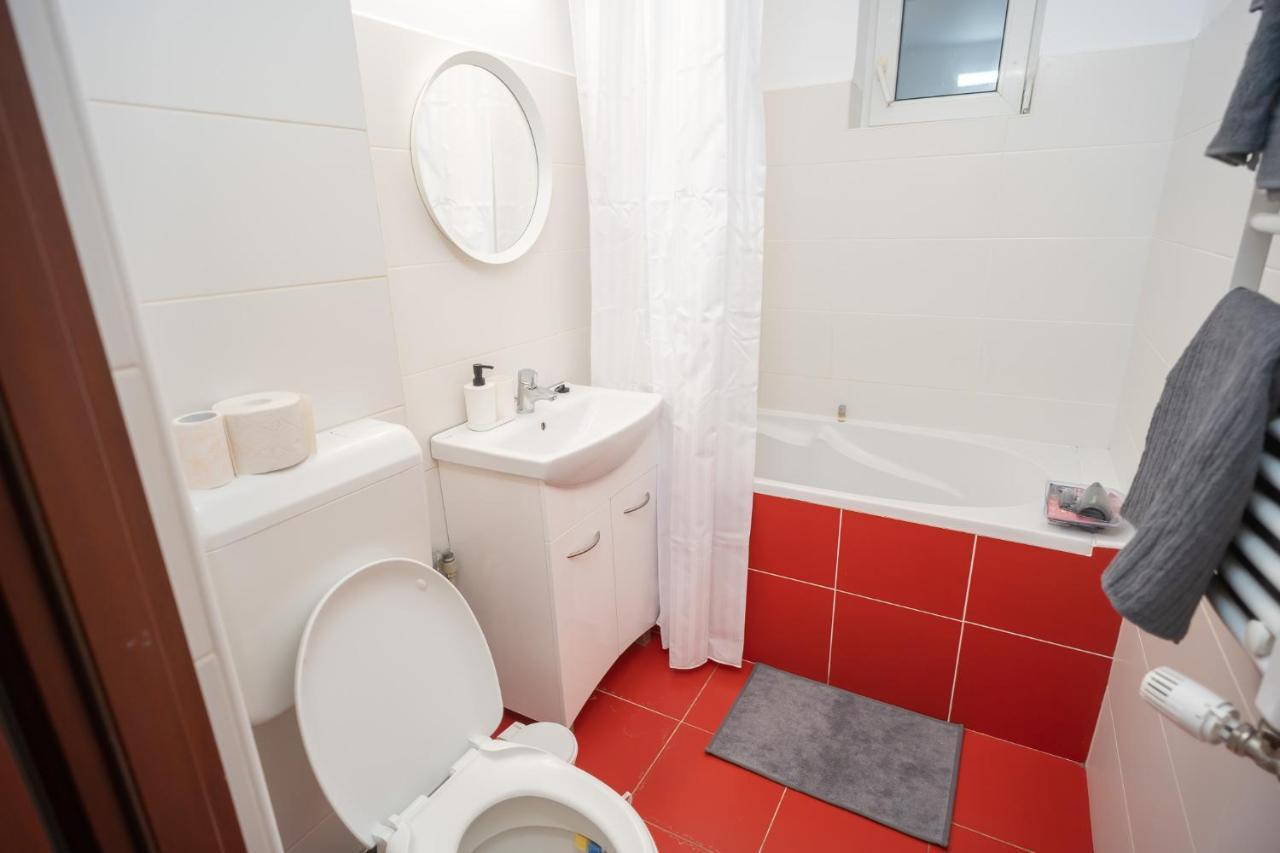 Spacious 2Br Dristor Apartment Bucareste Exterior foto