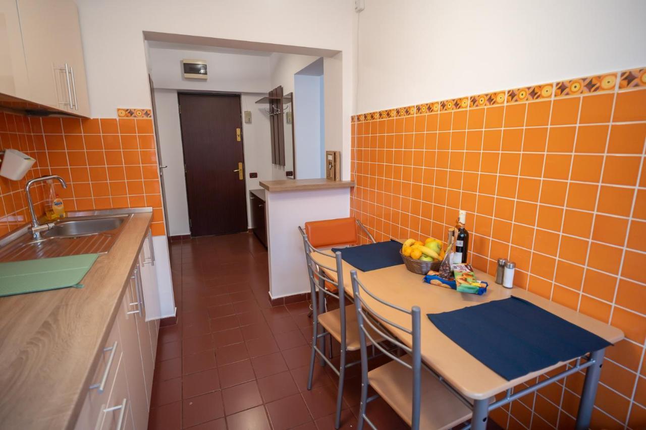 Spacious 2Br Dristor Apartment Bucareste Exterior foto